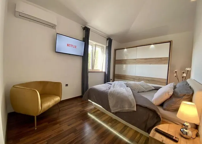 50 Shades Of Grey Villa *